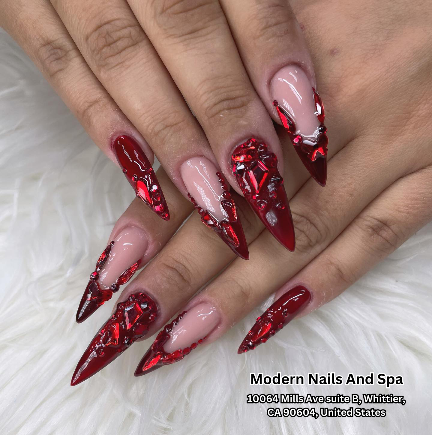 MODERN NAILS AND SPA